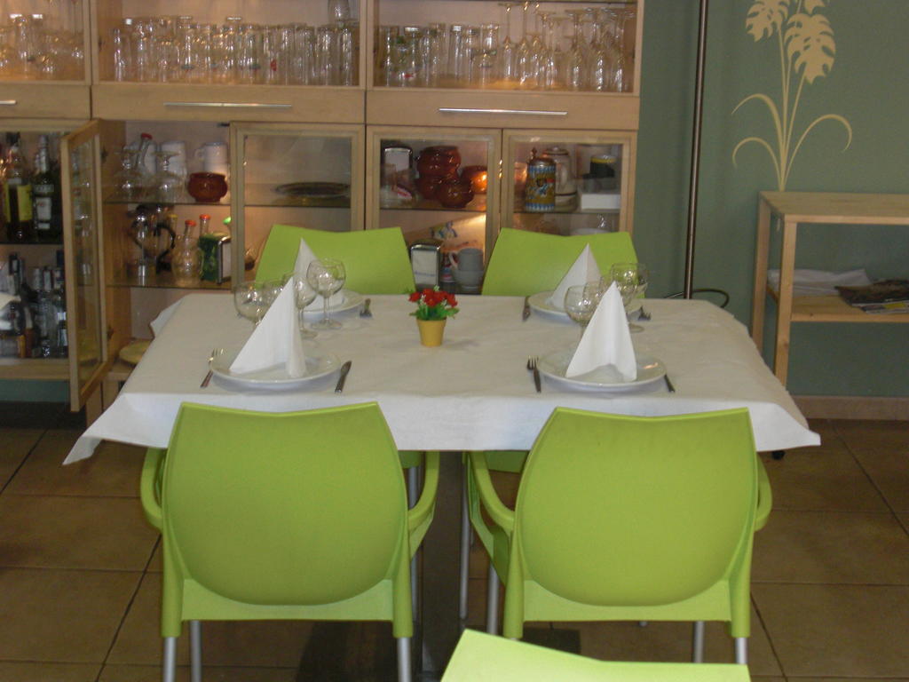 ホテル Ca La Conxita Hostal & Restaurante La Vajol エクステリア 写真